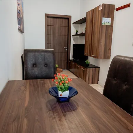 Appartement Cosy 1br 2 *